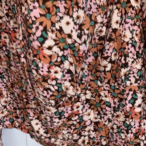 Wild Fable floral boho smocked puff sleeve cropped top size XL brown - Picture 9 of 11